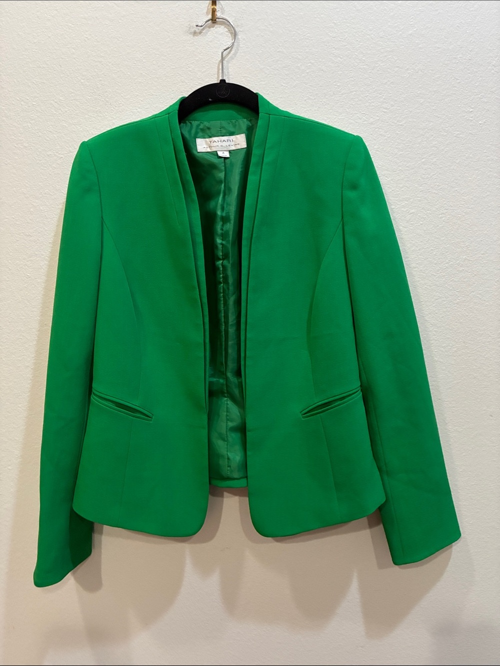 Tahari Women's Emerald Open-Front Blazer